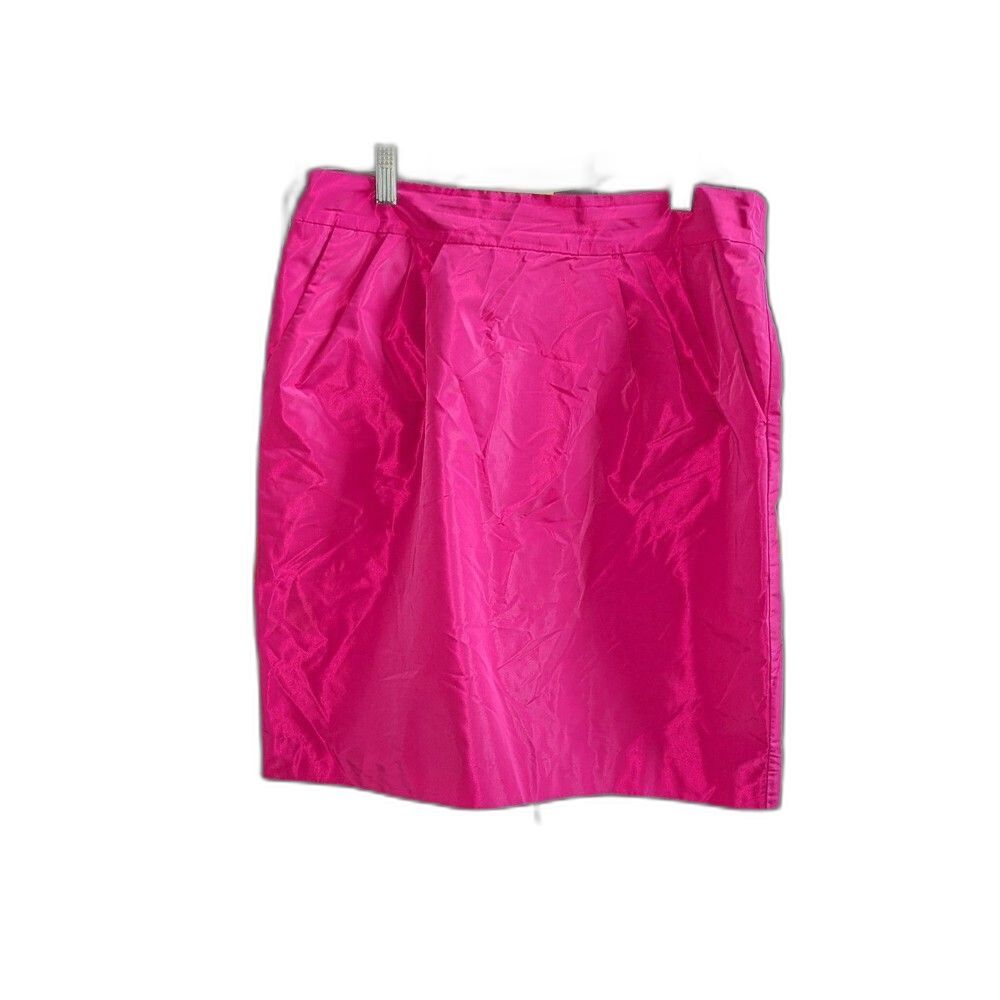 Banana Republic Size 10 Magenta Skirt with Pockets‎